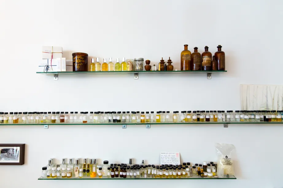 The DIY Perfumer's Ingredient Library Setup